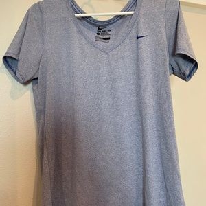 Nike dri-fit athletic cut tee L